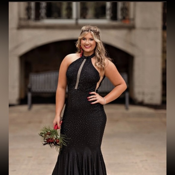 Black Prom Dress - Picture 2 of 2
